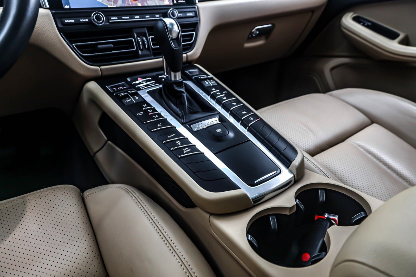 Used 2019 Porsche Macan image 5