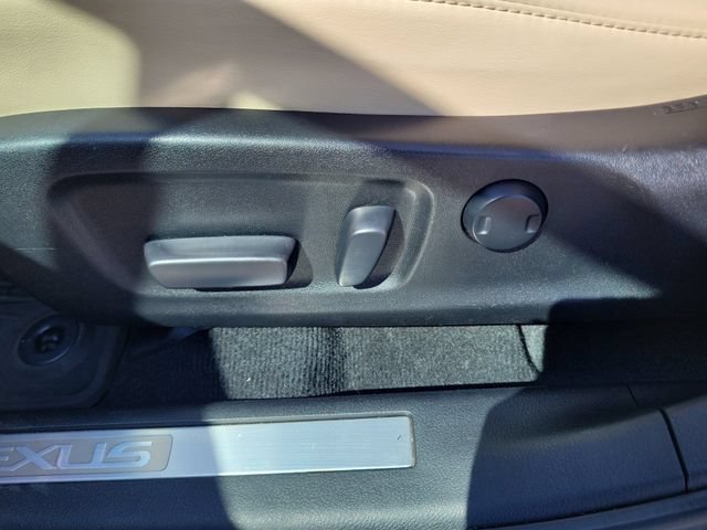 Used 2022 Lexus RX 350 FWD w/ Premium Package image 23