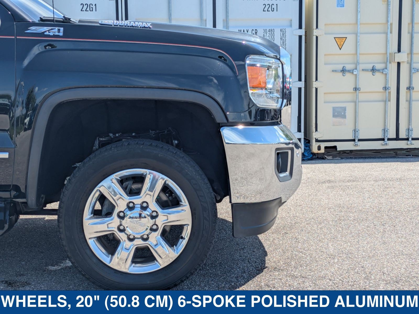 Used 2017 GMC Sierra 2500 SLT w/ Suspension Package, Off-Road AWD/4WD image 12