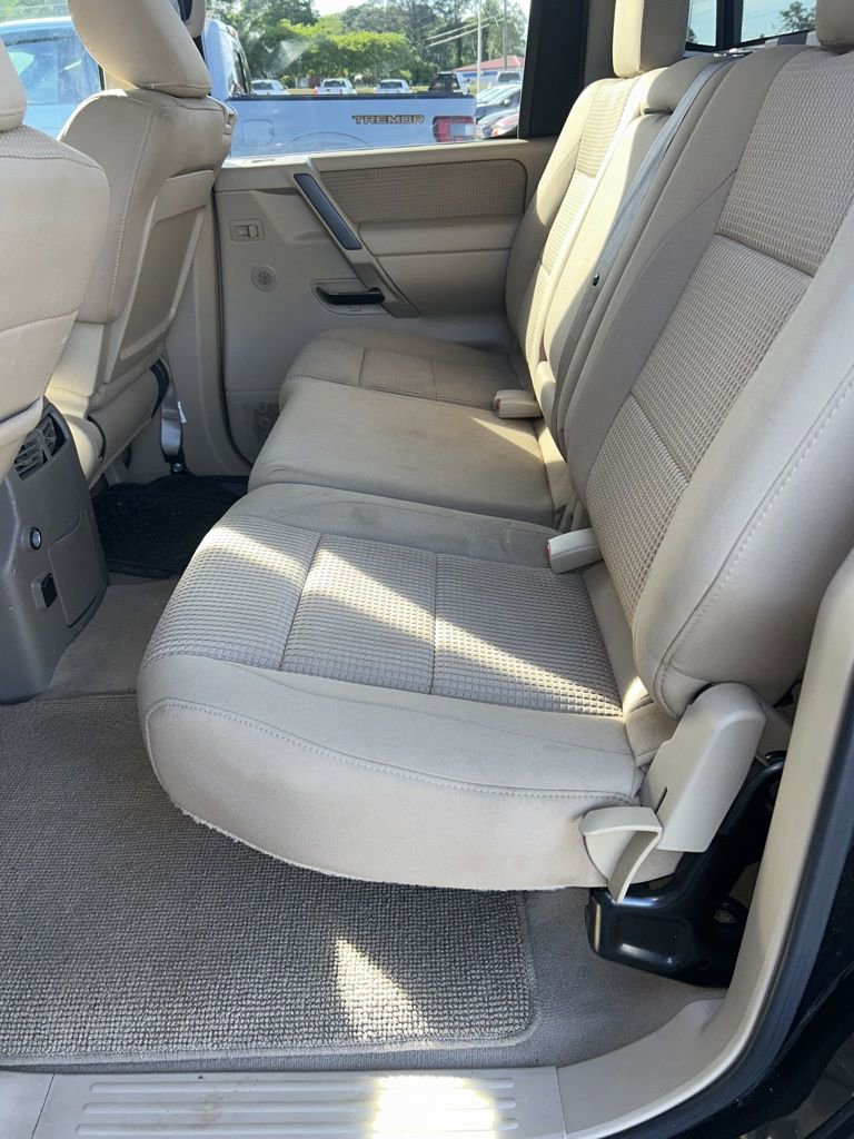 Used 2014 Nissan Titan SV w/ SV Premium Utility Package RWD image 4