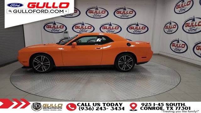 Used 2014 Dodge Challenger SRT8 Core w/ Electronics Convenience Group image 5