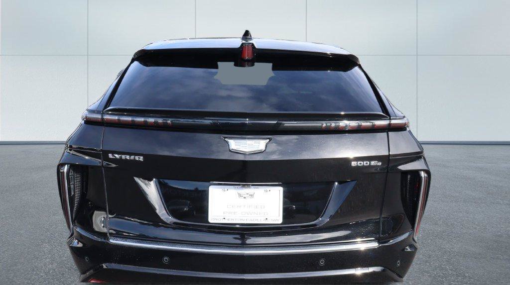Certified 2024 Cadillac Lyriq Luxury AWD/4WD image 19