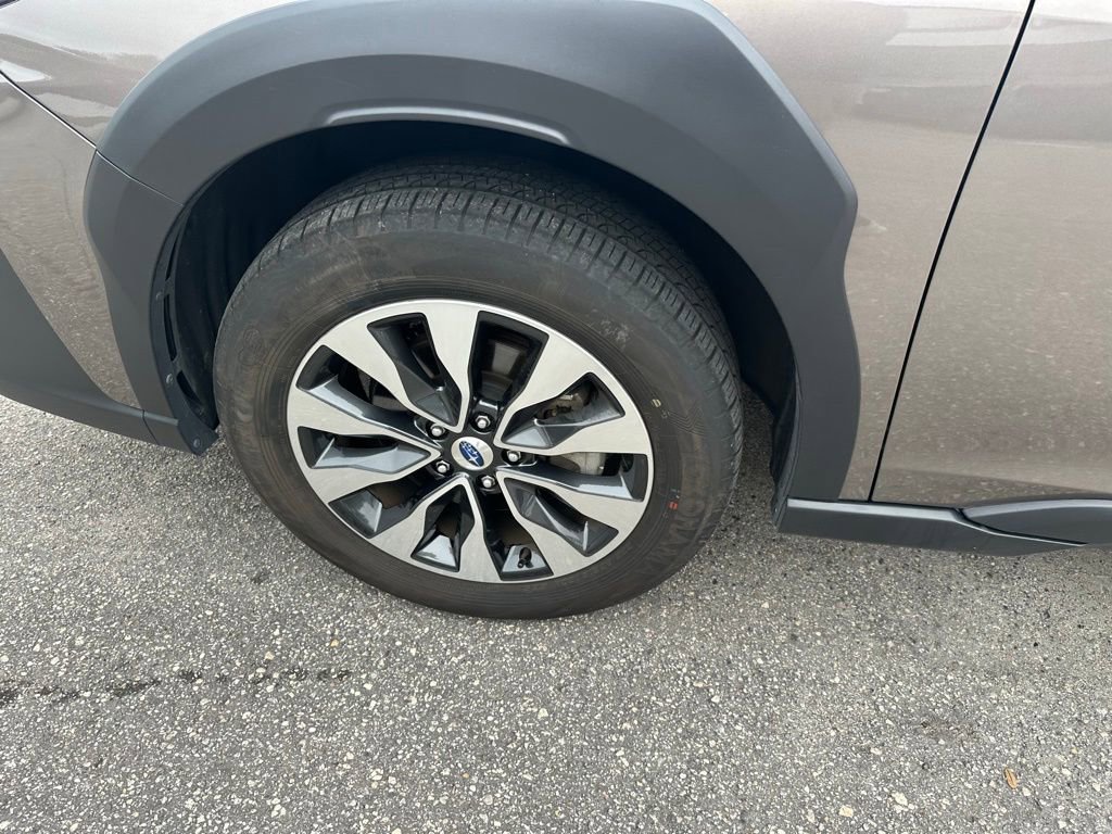 Used 2023 Subaru Outback Limited image 11