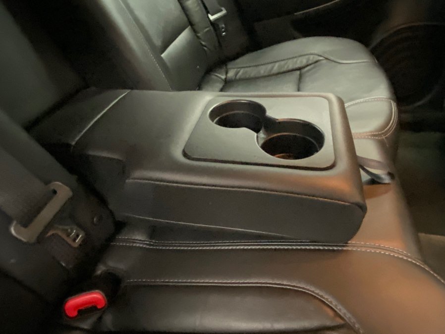 Used 2015 Ford Taurus SEL w/ Equipment Group 201A FWD image 40
