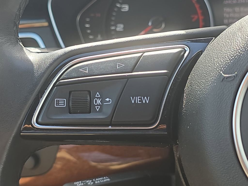 Used 2022 Audi A4 2.0T Premium image 14
