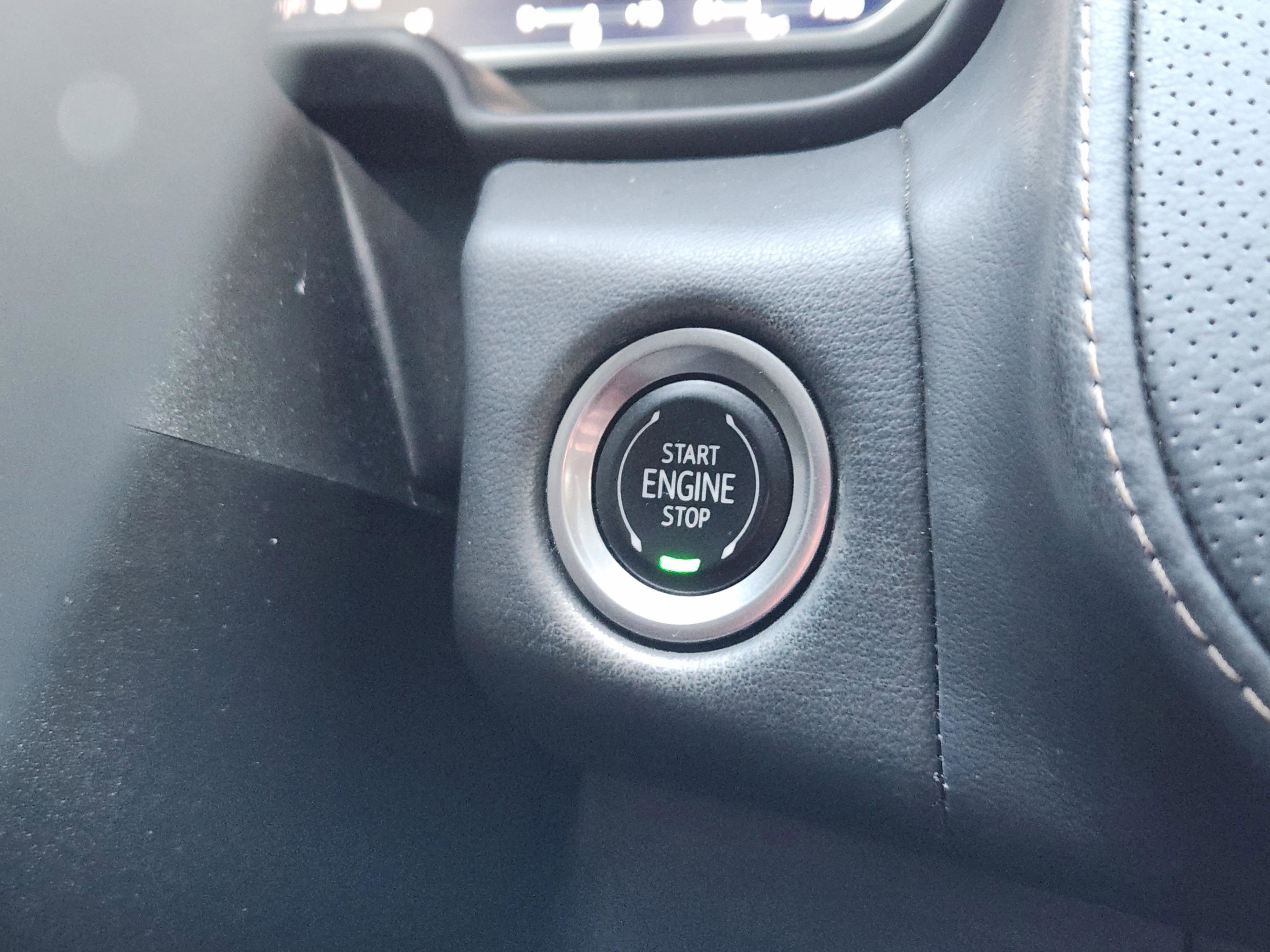 Used 2023 Chevrolet Tahoe Premier AWD/4WD image 20