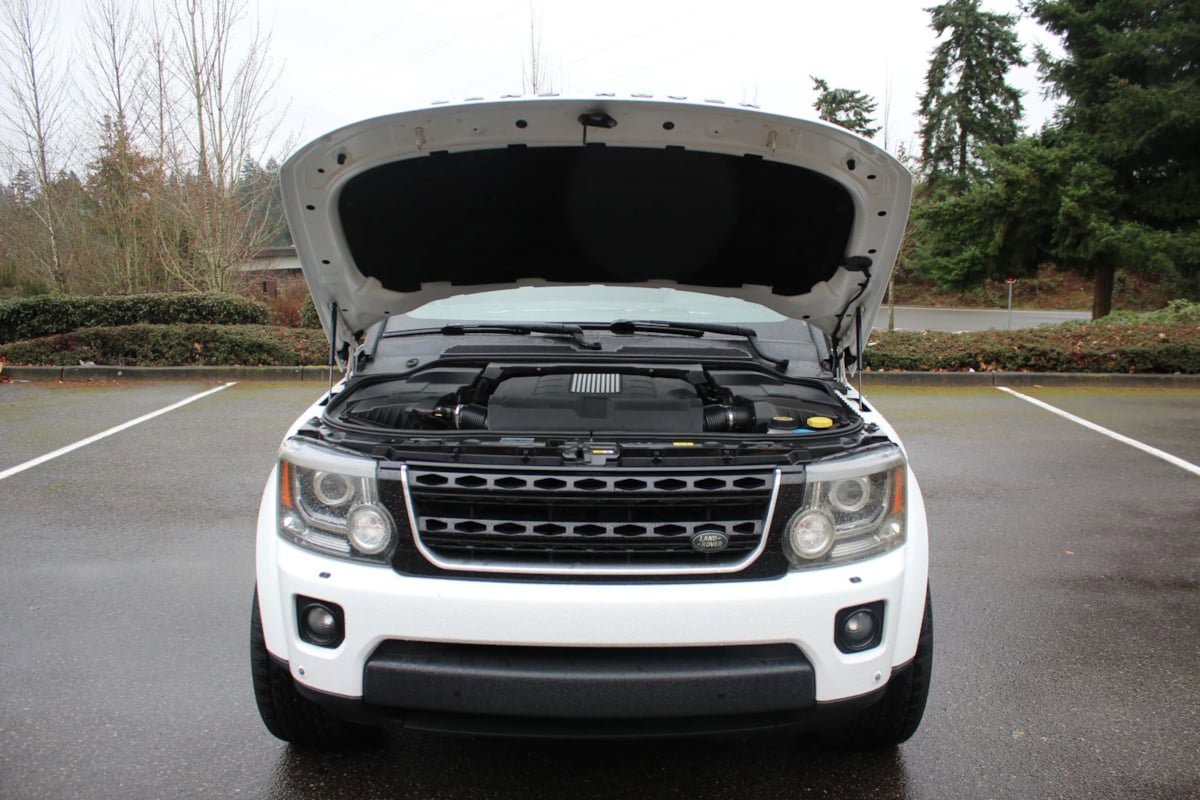 Used 2016 Land Rover LR4 HSE LUX AWD/4WD image 31