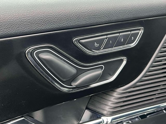 Used 2022 Lincoln Corsair AWD w/ Equipment Group 101A image 24