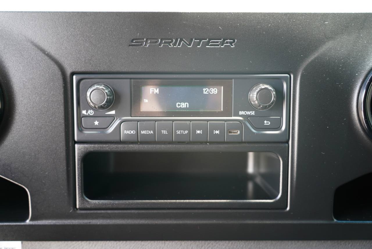 Used 2021 Mercedes-Benz Sprinter 3500 image 18