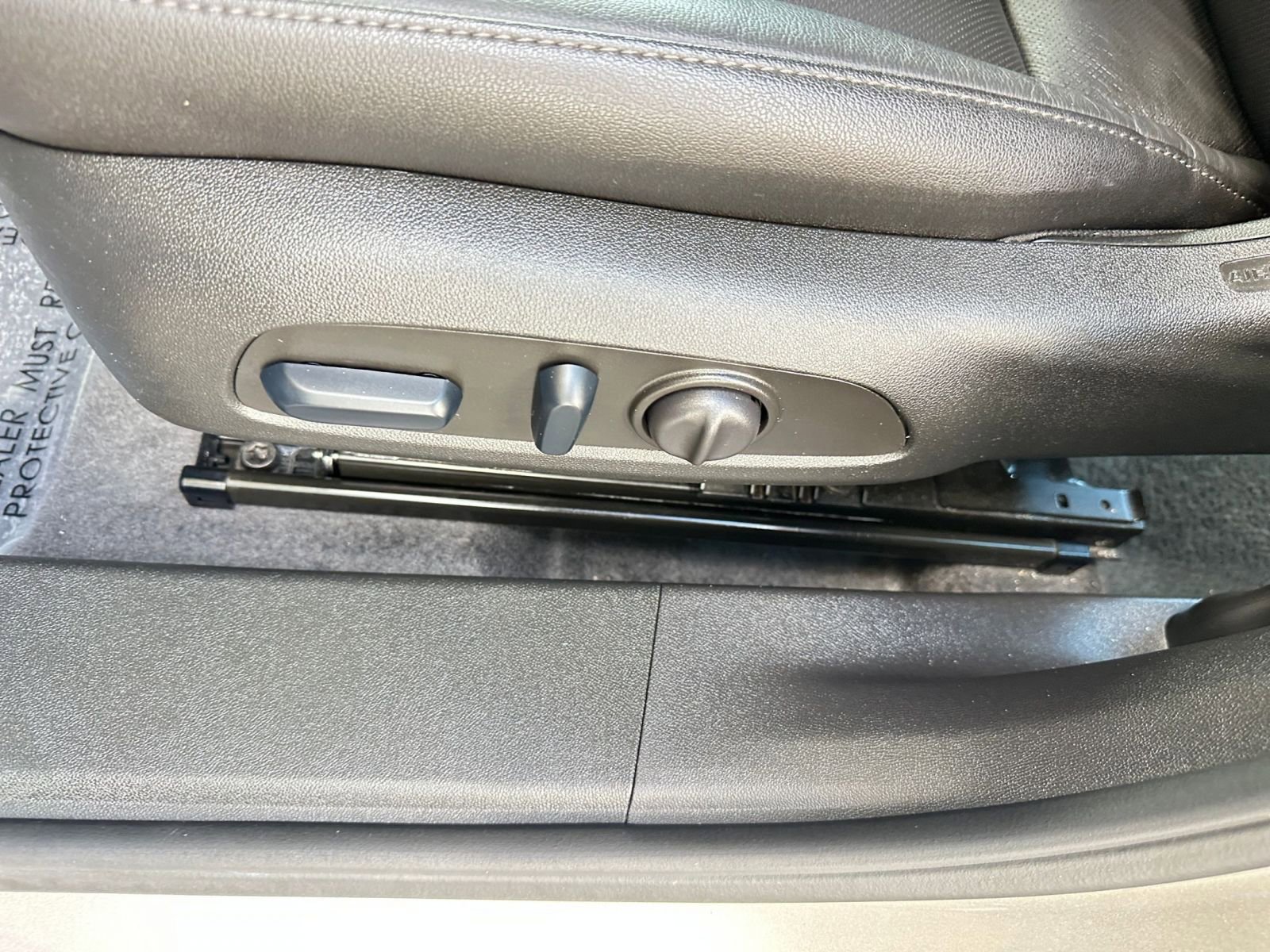 Used 2024 Chevrolet Malibu LT image 23