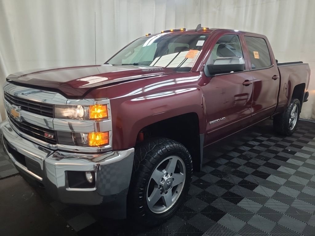 Used 2016 Chevrolet Silverado 2500 LT w/ LT Convenience Package image 3