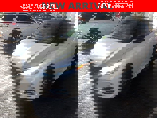 Used 2023 Nissan Sentra SR w/ Midnight Edition Package image 2