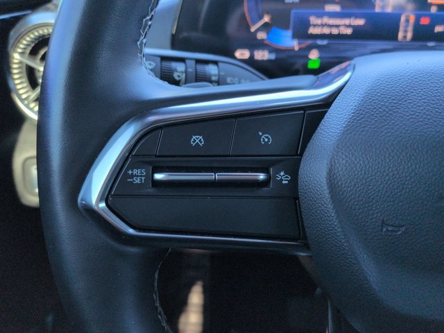 Used 2024 Chevrolet Blazer EV LT AWD/4WD image 24