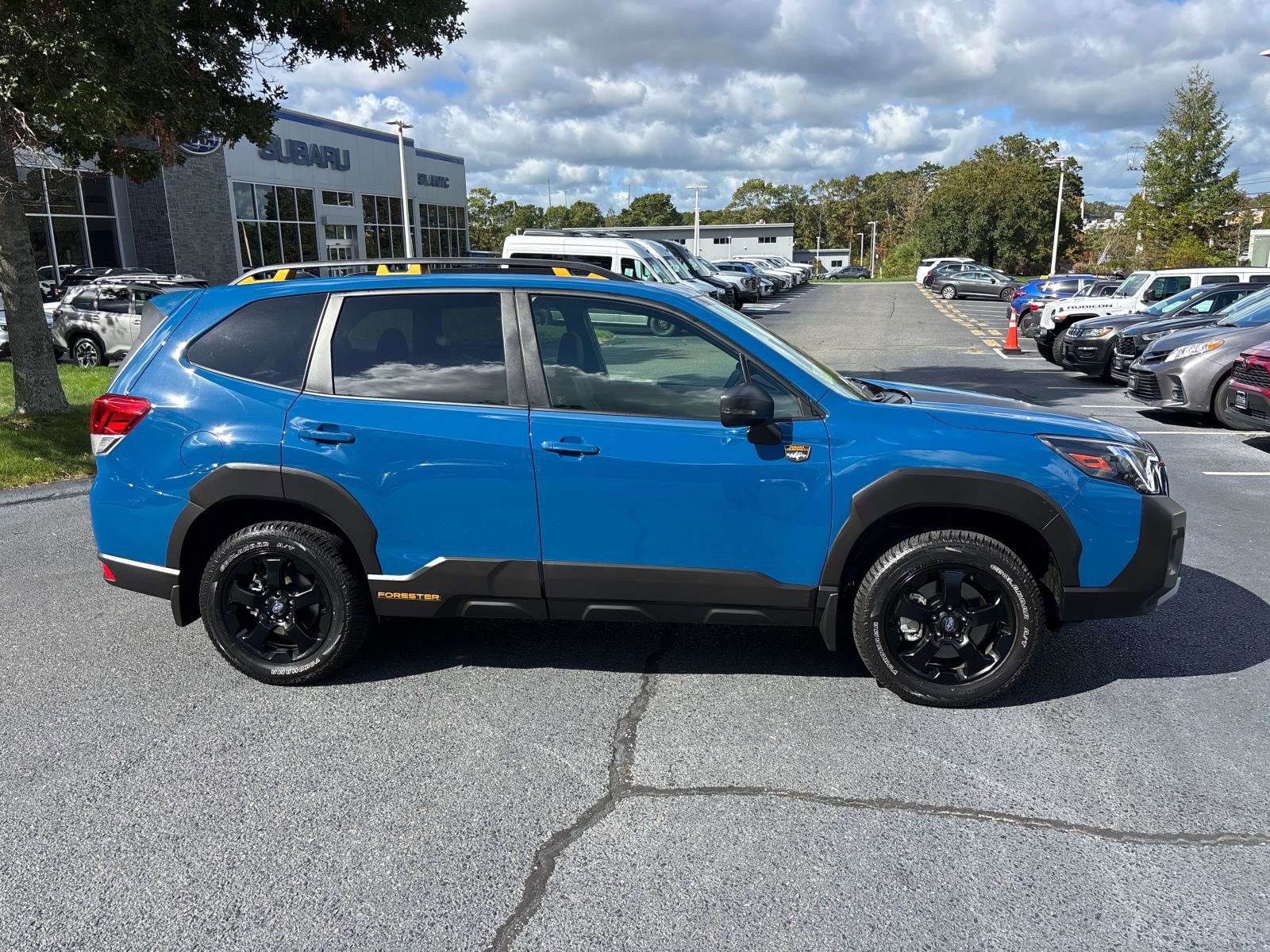 Certified 2025 Subaru Forester Wilderness image 2