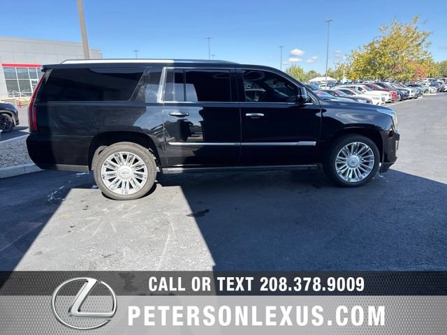 Used 2019 Cadillac Escalade ESV Platinum AWD/4WD image 7