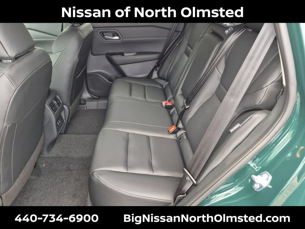 New 2026 Nissan Rogue Dark Armor AWD/4WD image 18