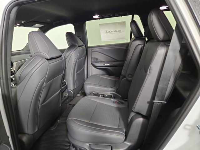 New 2026 Lexus TX 500h AWD image 15