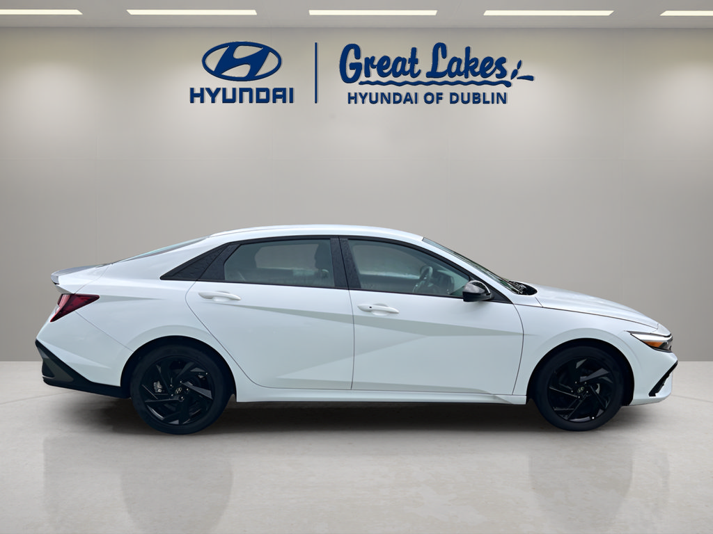 Used 2026 Hyundai Elantra Sport FWD image 6