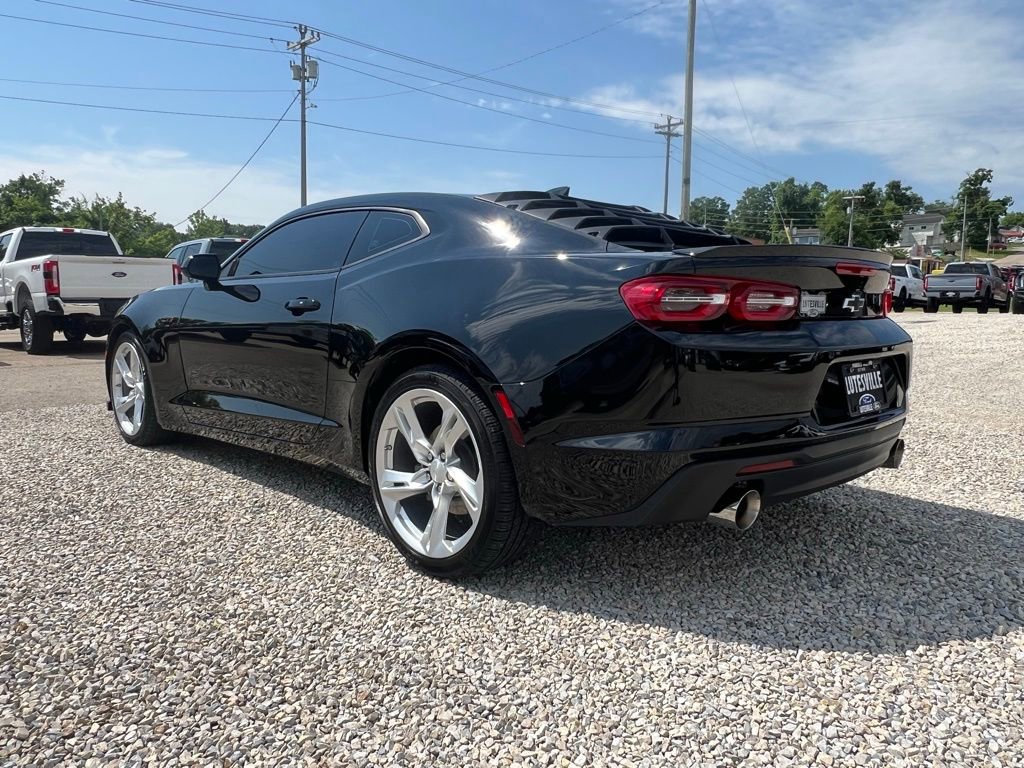 Used 2022 Chevrolet Camaro LT image 6