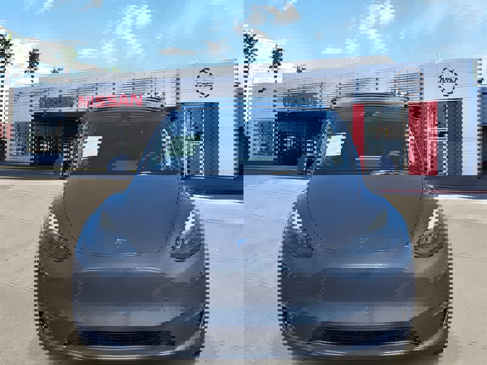 Used 2023 Tesla Model Y Long Range image 8