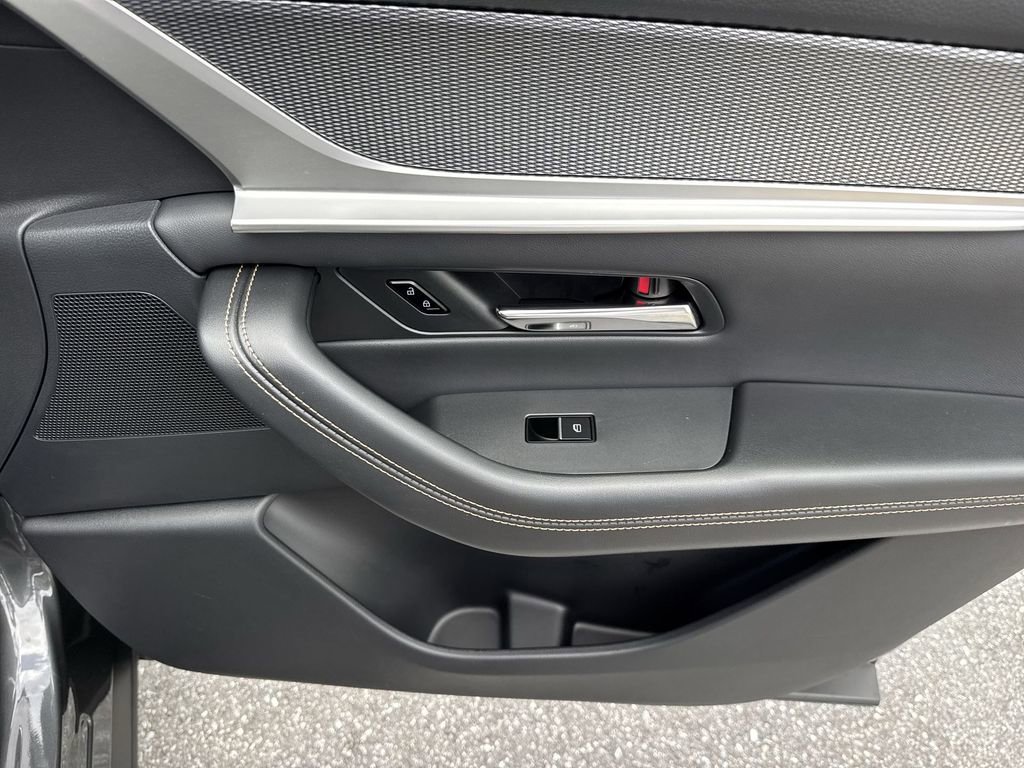 Certified 2025 MAZDA CX-90 3.3 Turbo w/ Preferred Package image 44