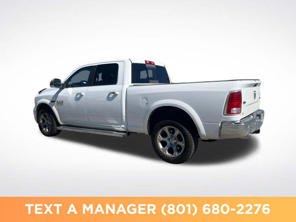 Used 2018 RAM 1500 Laramie w/ Convenience Group AWD/4WD image 3