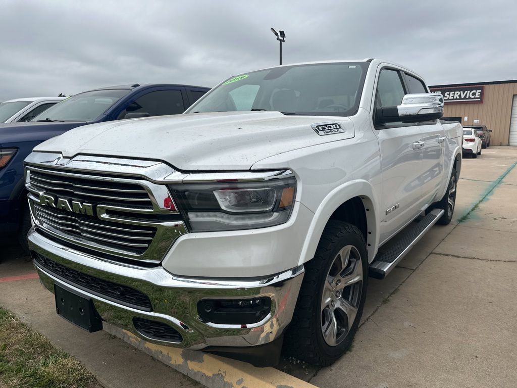 Used 2019 RAM 1500 Laramie AWD/4WD image 2