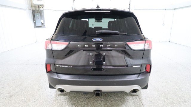 Used 2020 Ford Escape Titanium image 8