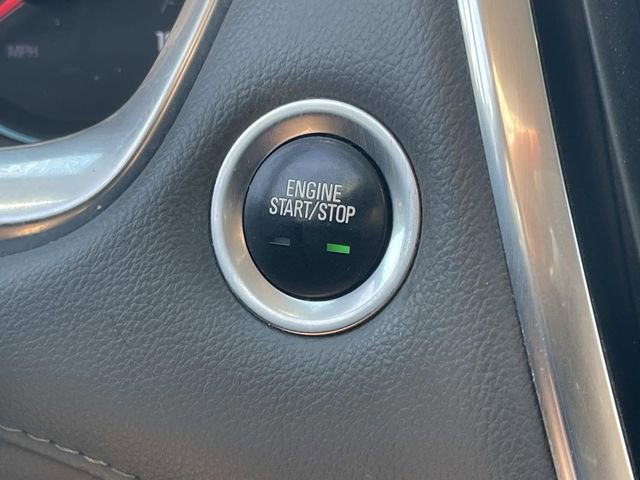 Used 2020 Chevrolet Traverse LT FWD image 34