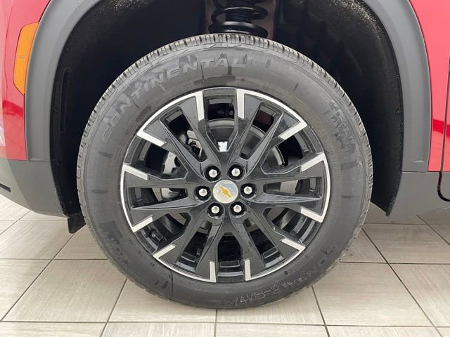 New 2026 Chevrolet Traverse LT w/ Sun and Wheel Package AWD/4WD image 8