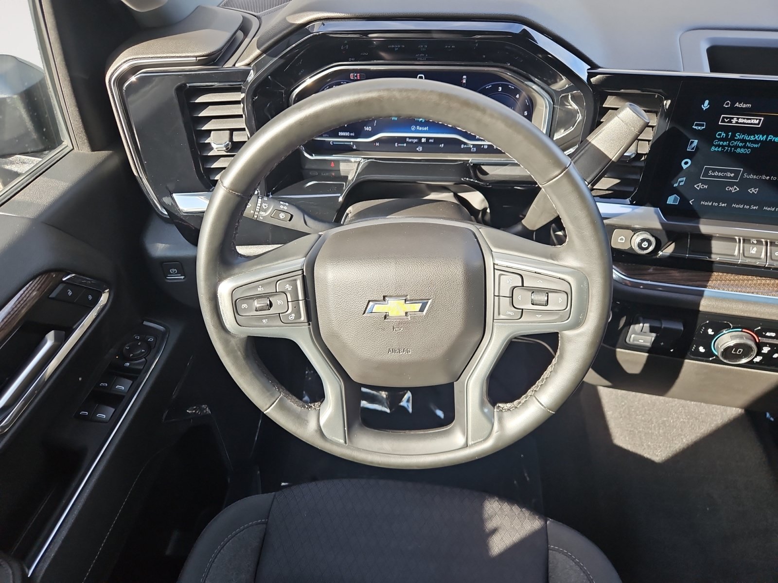 Used 2024 Chevrolet Silverado 2500 LT w/ Convenience Package AWD/4WD image 12