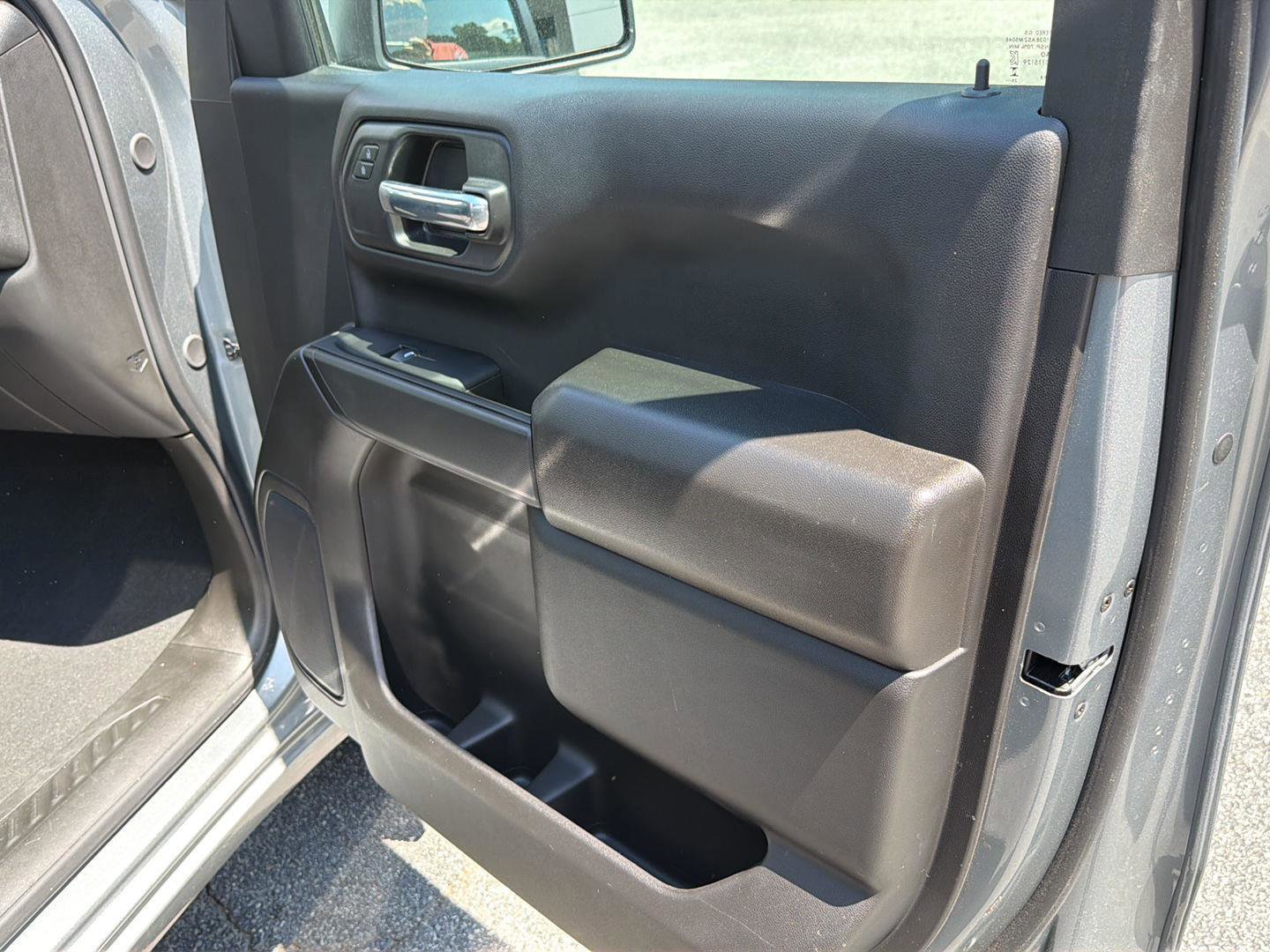New 2026 Chevrolet Silverado 1500 Custom AWD/4WD image 14