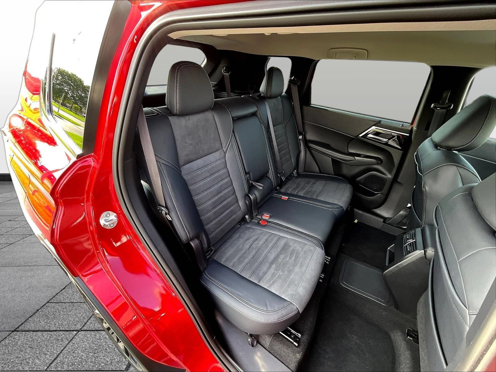 New 2026 Nissan Rogue SL AWD/4WD image 12