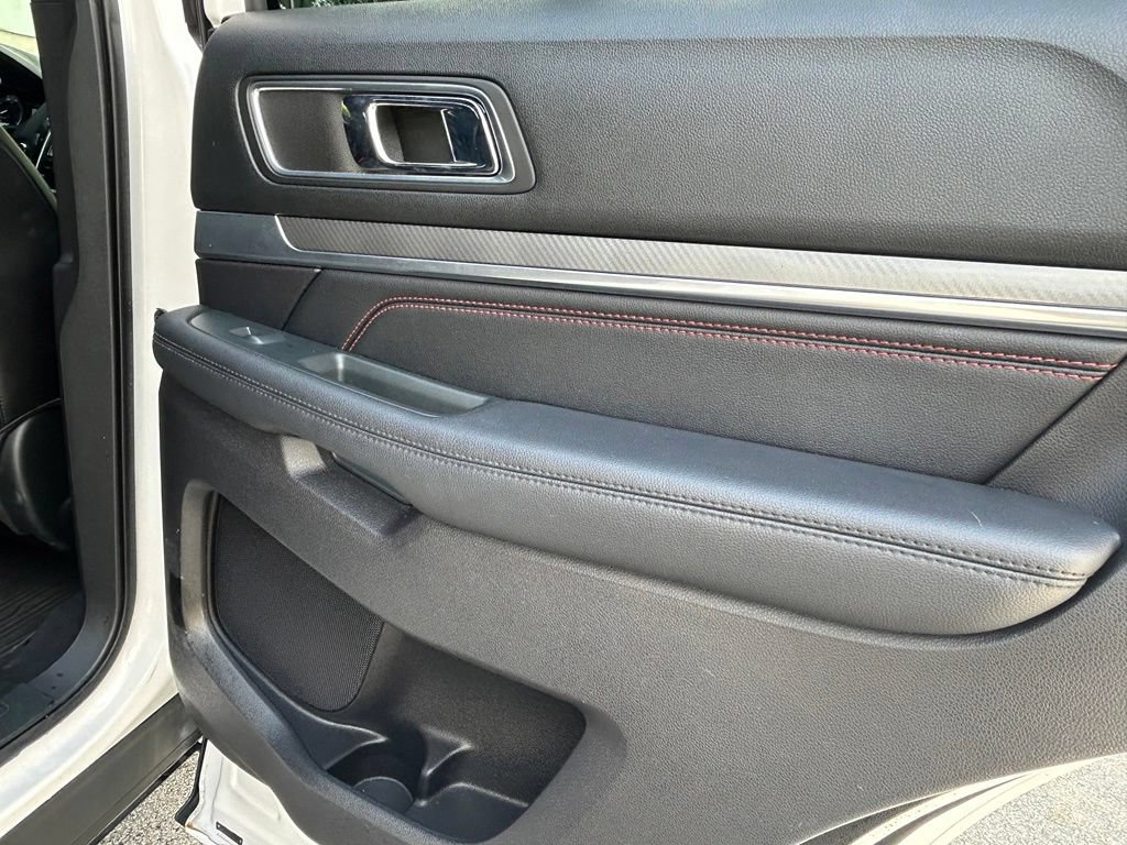 Used 2019 Ford Explorer Sport w/ Equipment Group 401A AWD/4WD image 33