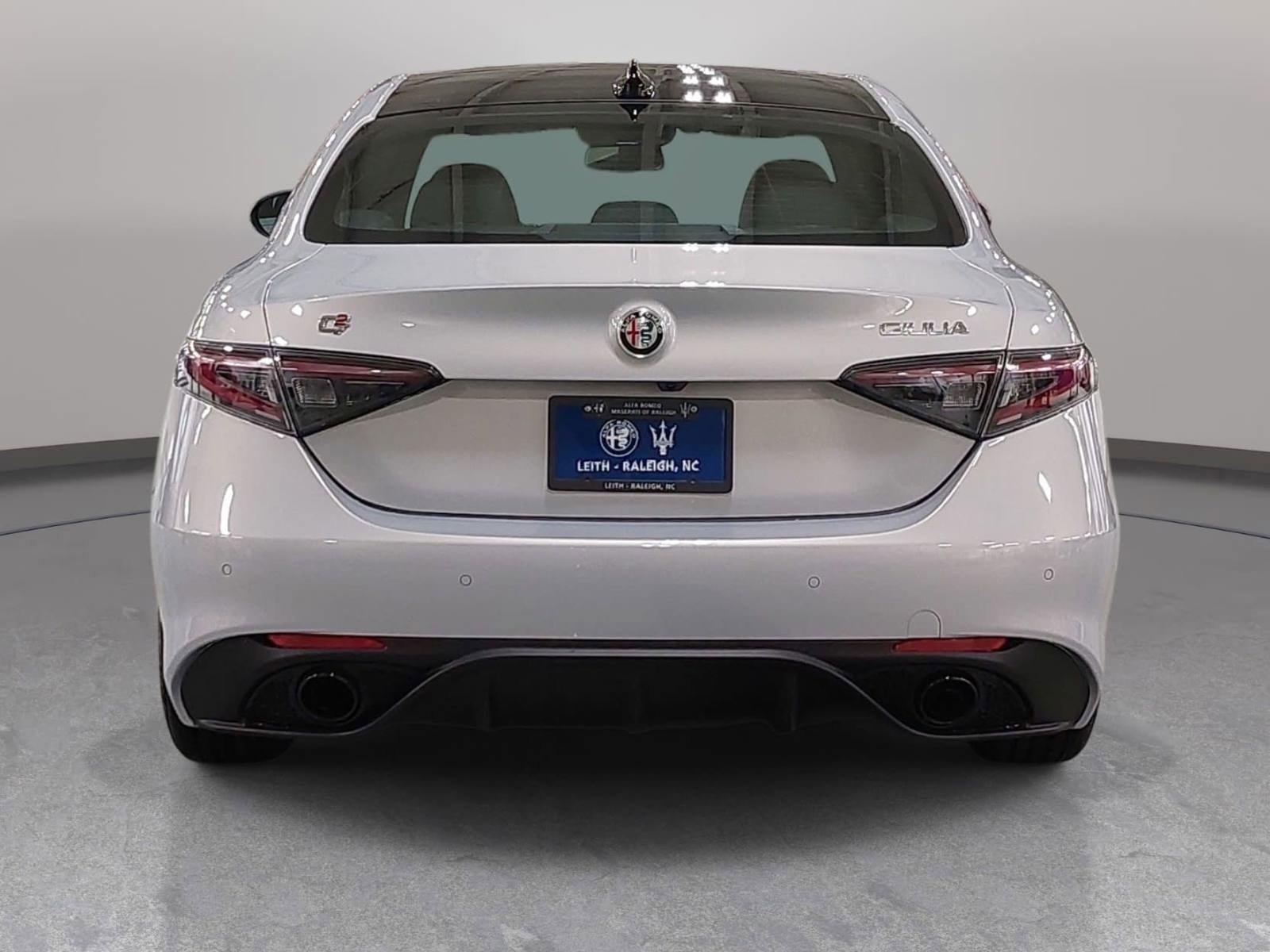 New 2025 Alfa Romeo Giulia w/ Veloce Package Rwd image 6