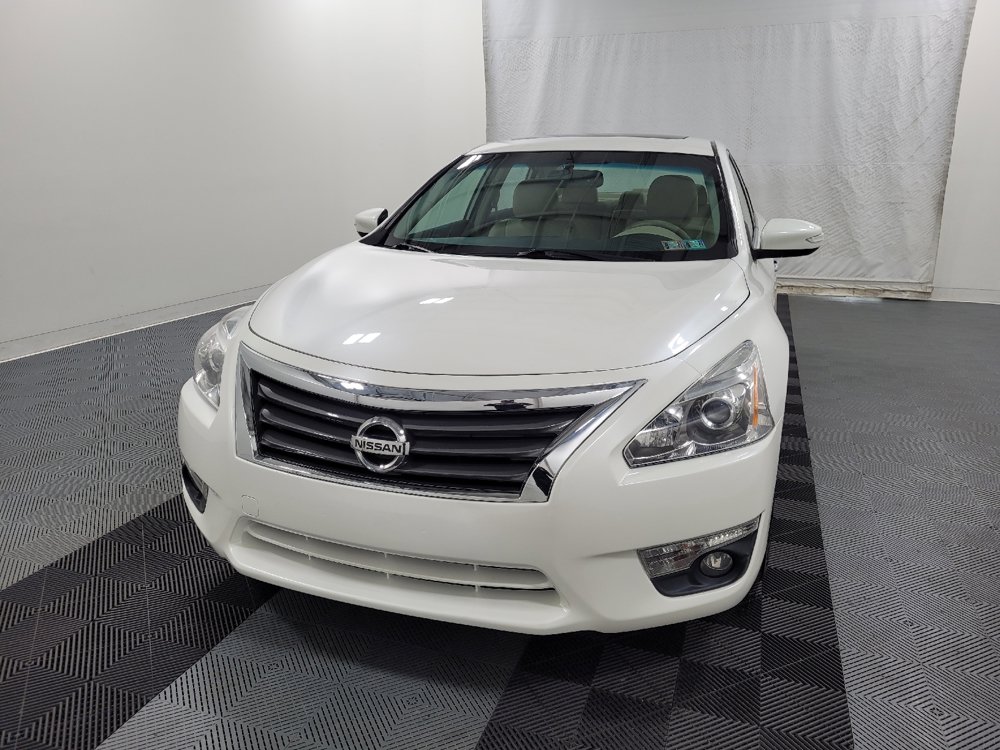 Used 2014 Nissan Altima 2.5 SL w/ Technology Package FWD image 15