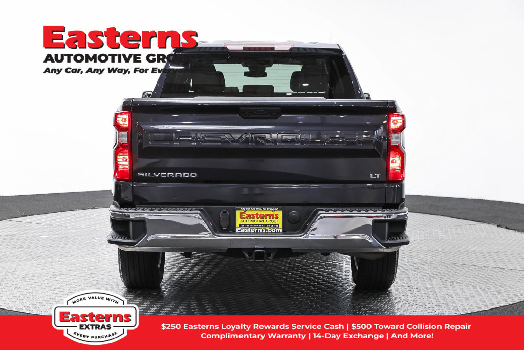 Used 2023 Chevrolet Silverado 1500 LT AWD/4WD image 7