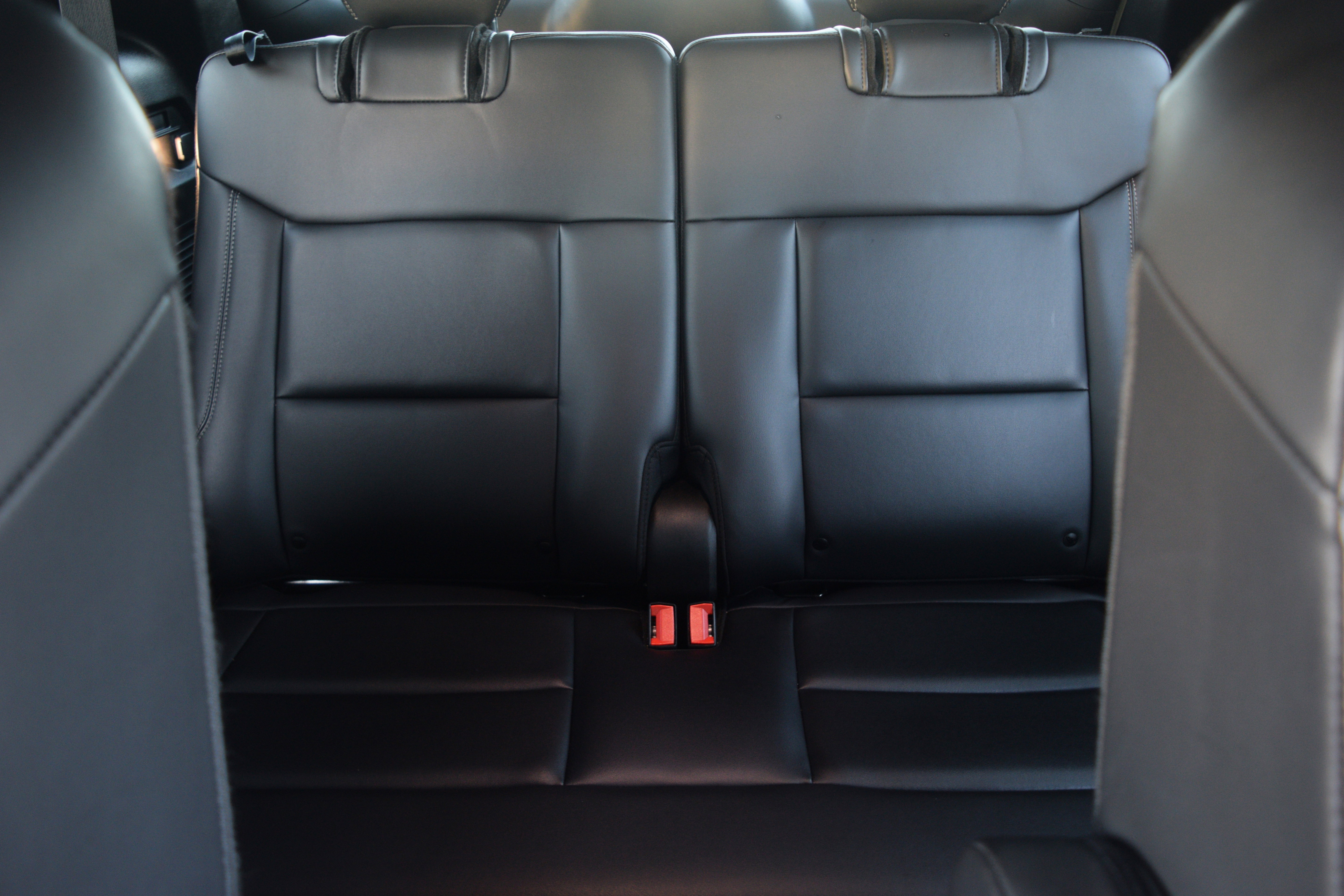 Used 2023 Ford Explorer XLT w/ Equipment Group 202A image 18