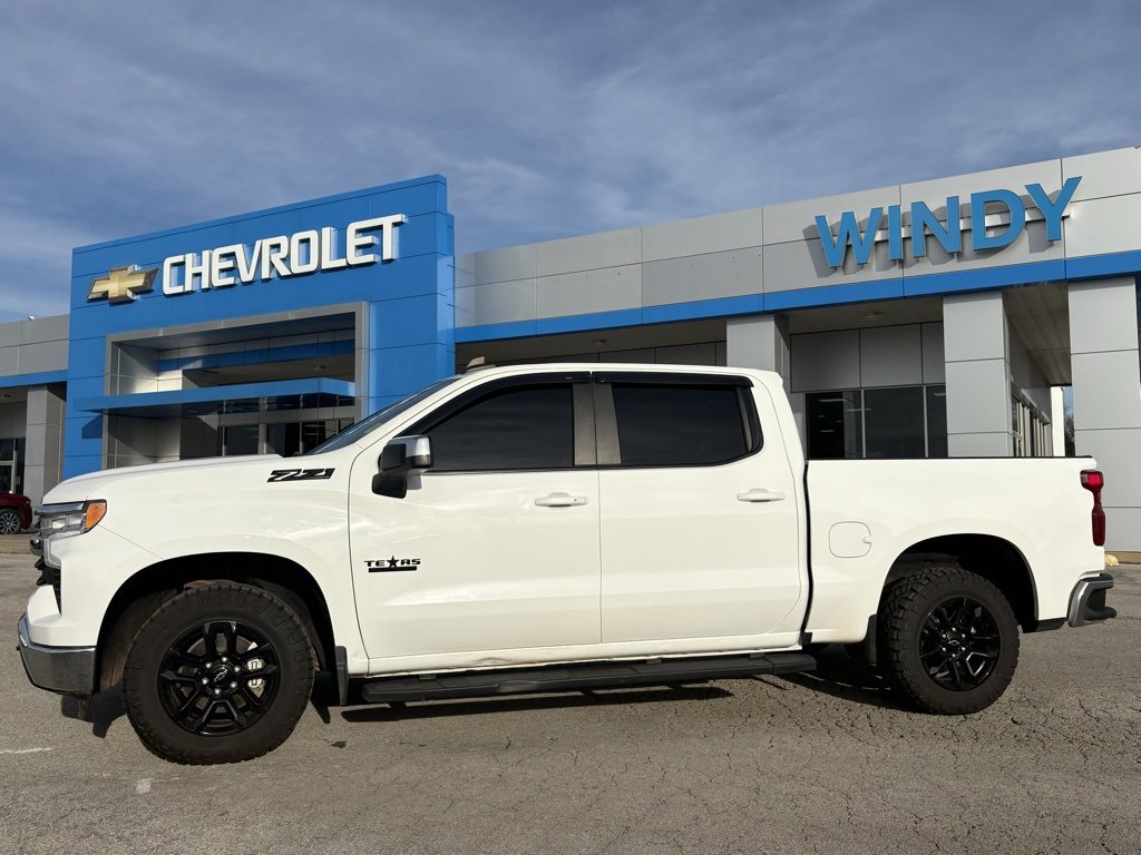 Used 2022 Chevrolet Silverado 1500 LT image 8