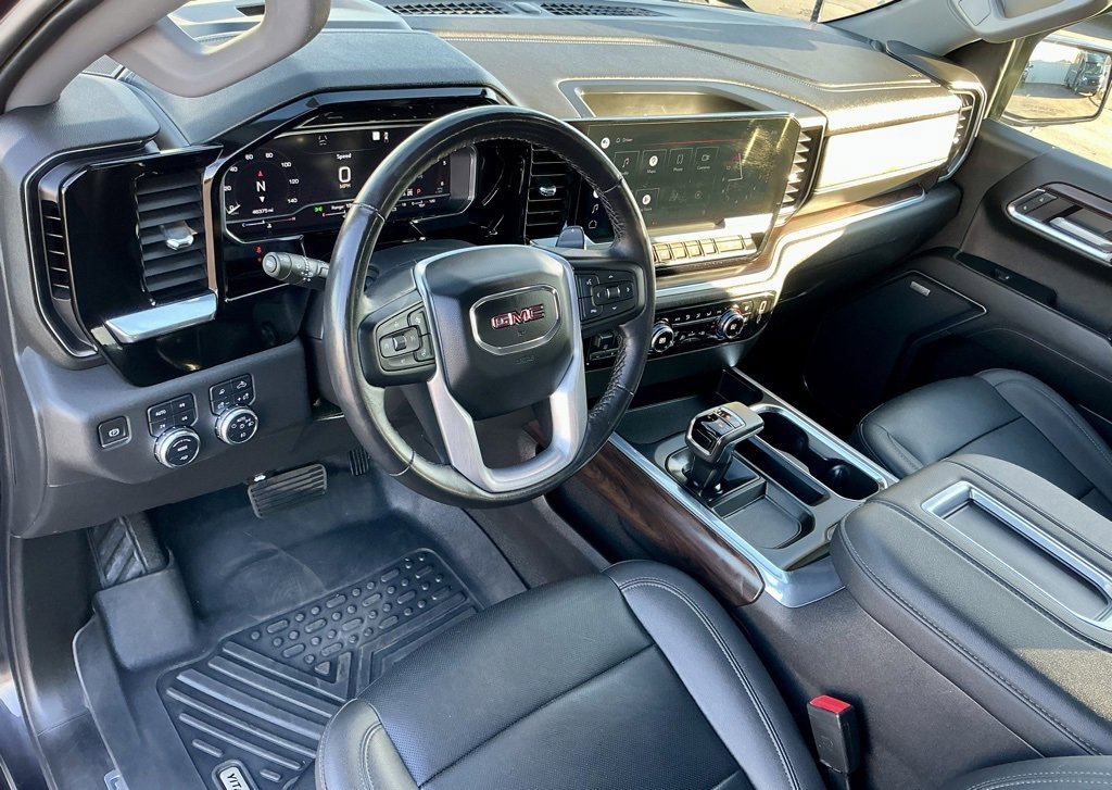 Used 2022 GMC Sierra 1500 SLT image 40