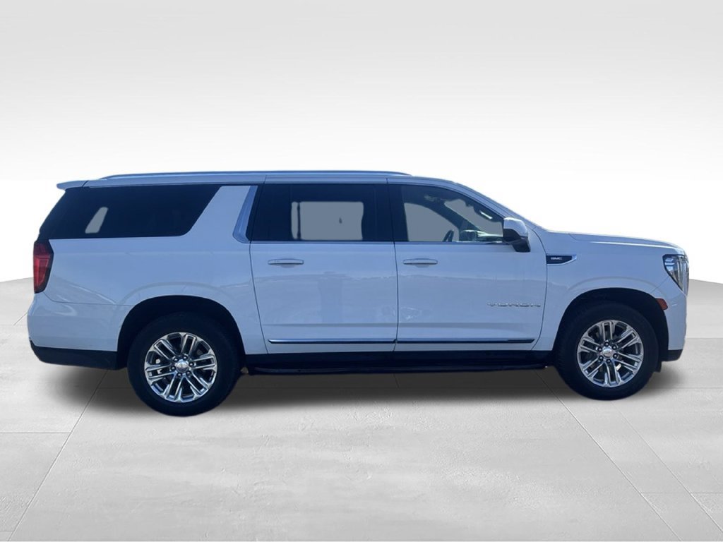 Used 2021 GMC Yukon XL SLT AWD/4WD image 4