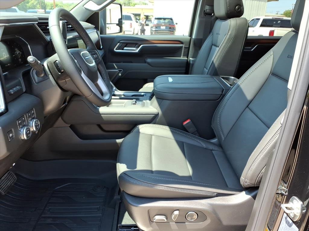 New 2026 GMC Sierra 2500 Denali w/ Denali Reserve Package image 15
