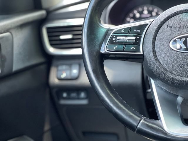 Used 2020 Kia Optima SE FWD image 32