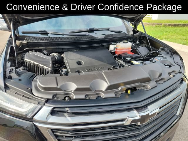 Used 2023 Chevrolet Traverse LT FWD image 16