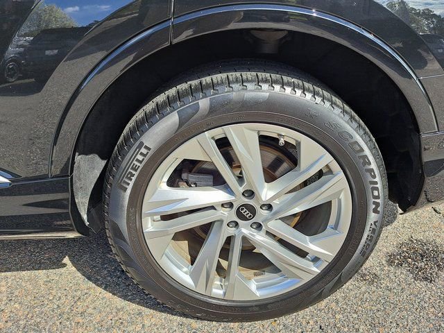 Used 2022 Audi Q7 2.0T Premium Plus w/ Premium Plus Package image 35