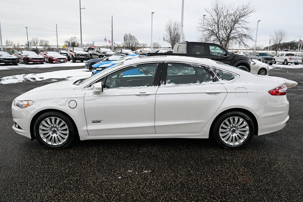 Used 2014 Ford Fusion Energi SE w/ Driver Assist Package image 8