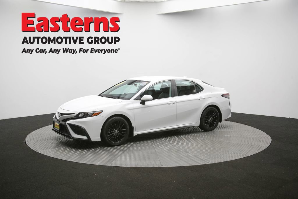 Used 2022 Toyota Camry SE image 55