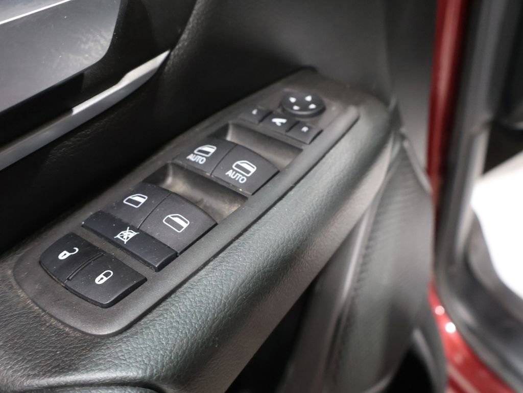 Used 2023 RAM 1500 Big Horn image 15