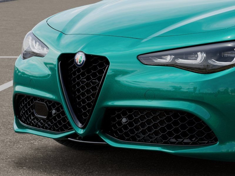 New 2025 Alfa Romeo Giulia w/ Driving Assist Package RWD image 12