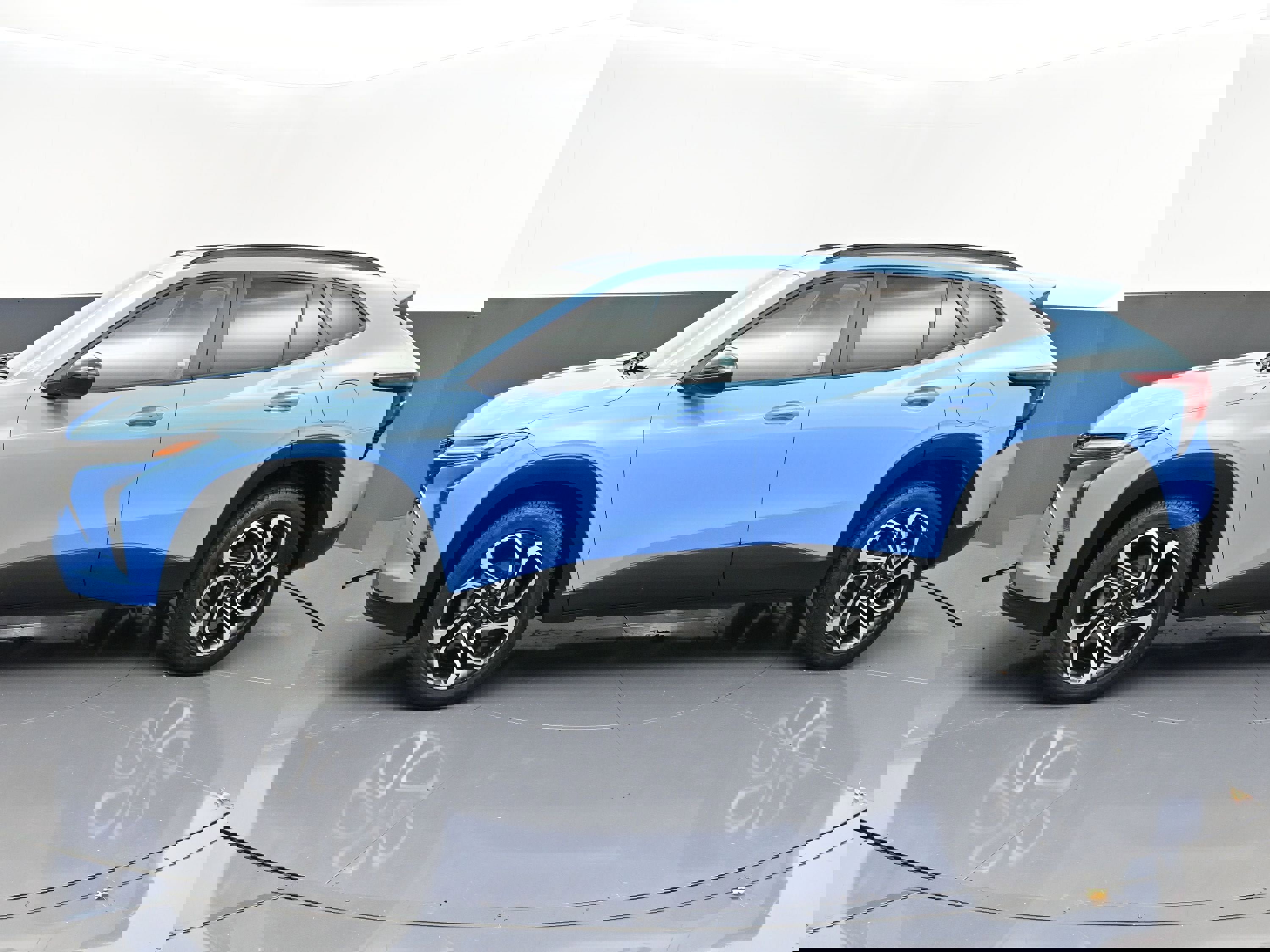 Certified 2024 Chevrolet Trax RS w/ Sunroof Package image 4